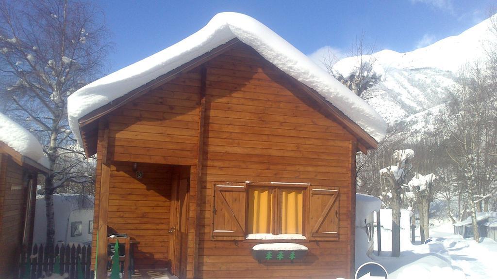 Camping Era Yerla D'Arties Exterior foto